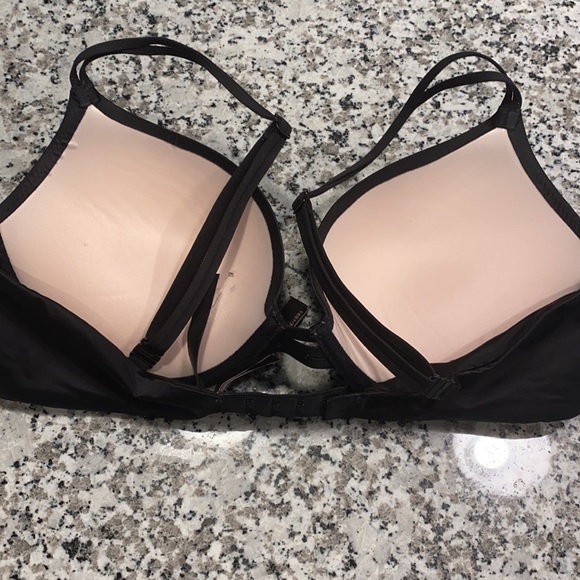 Victoria’s Secret very sexy push up bra - Picture 3 of 5